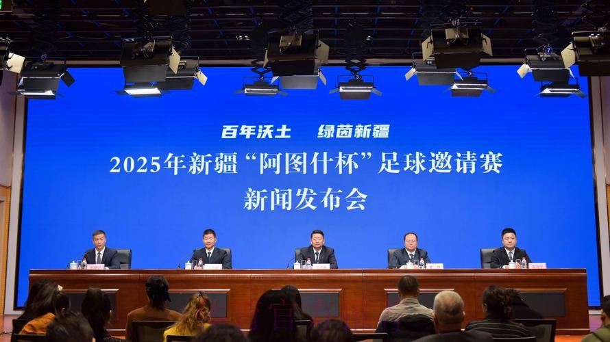 阿斯：拜仁将向阿什拉夫提供高薪合同